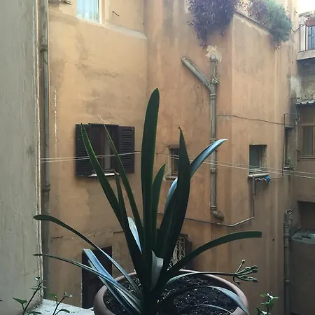 Apartment Casa Magiuli' Navona Rome