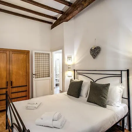 Casa Magiuli' Navona Lejlighed *