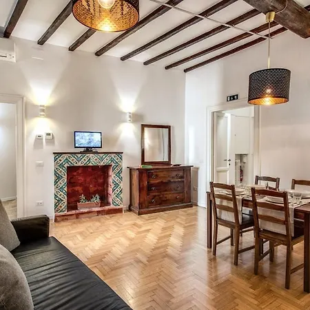 Apartment Casa Magiuli' Navona Rome