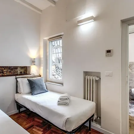 Apartment Casa Magiuli' Navona Rome