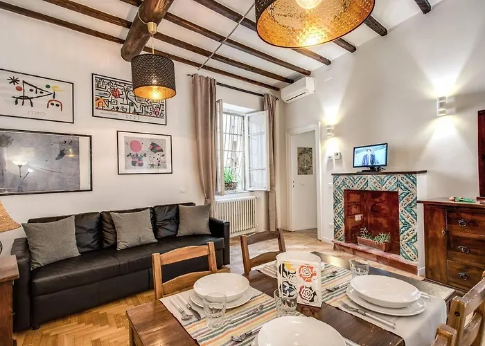 Casa Magiuli' Navona * Rome