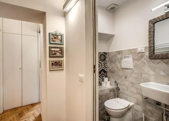 Casa Magiuli' Navona Rome